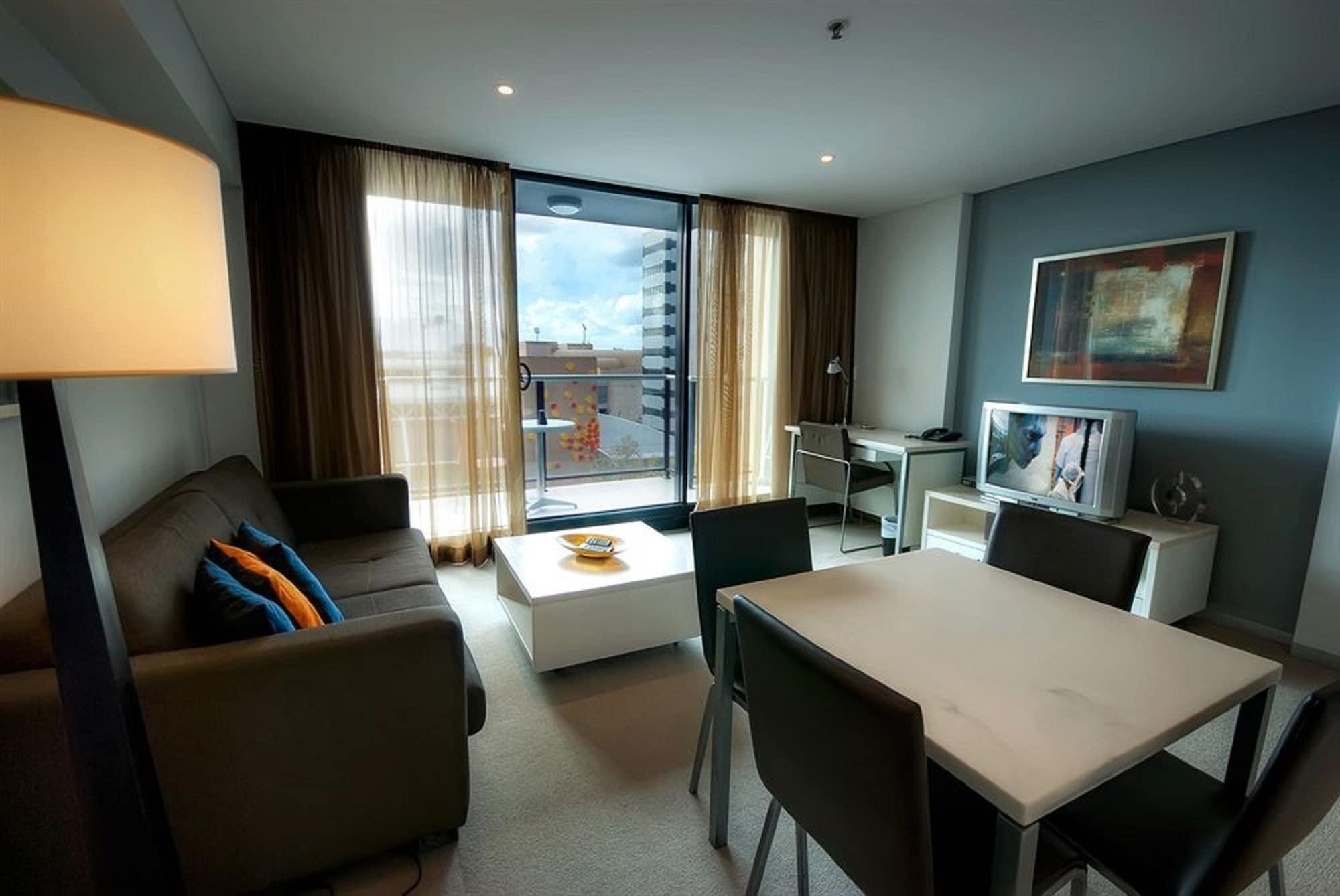 La Loft Apartments North Terrace Adelaide Ngoại thất bức ảnh